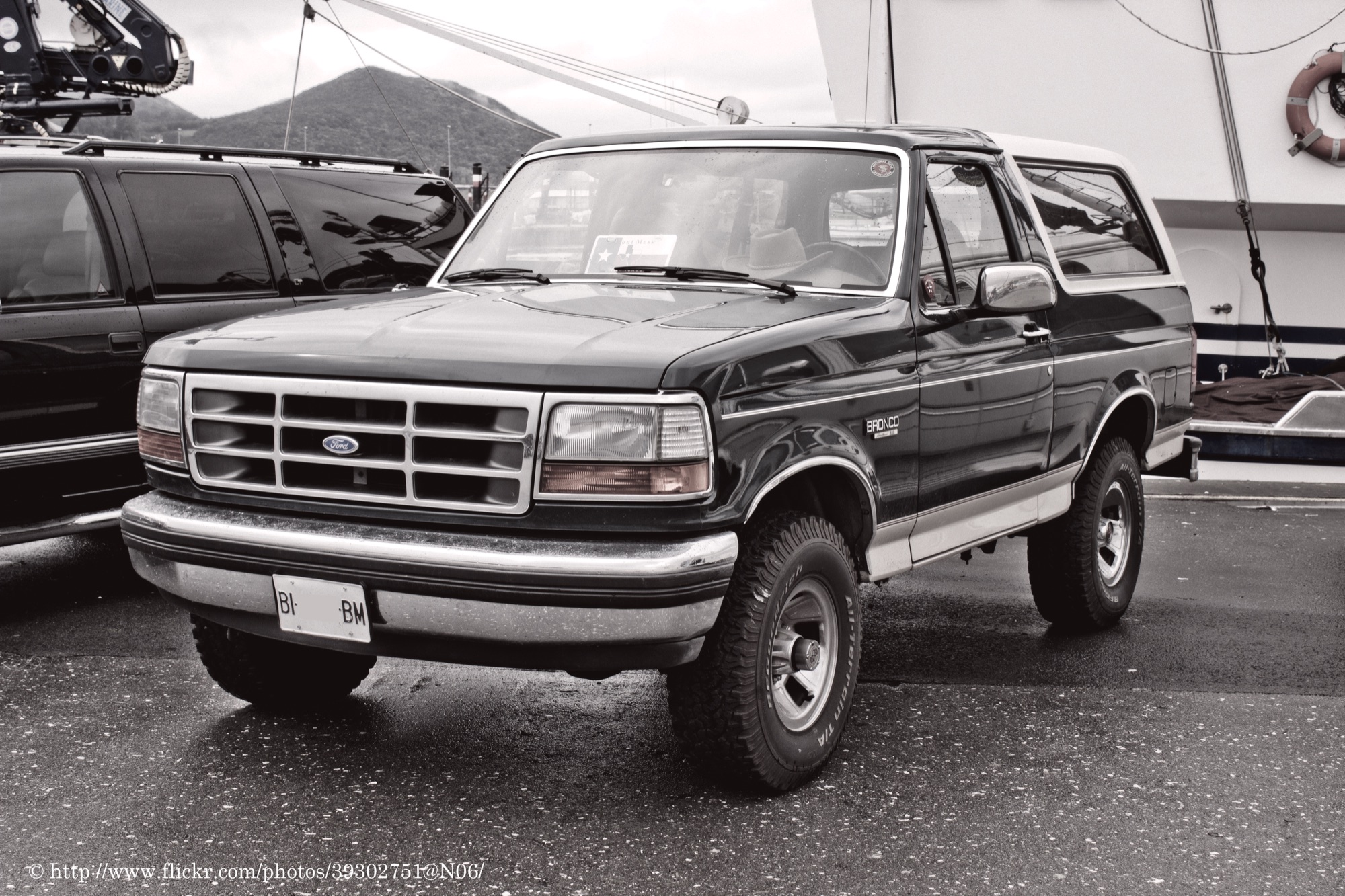 1992 Ford Bronco Eddie Bauer edition